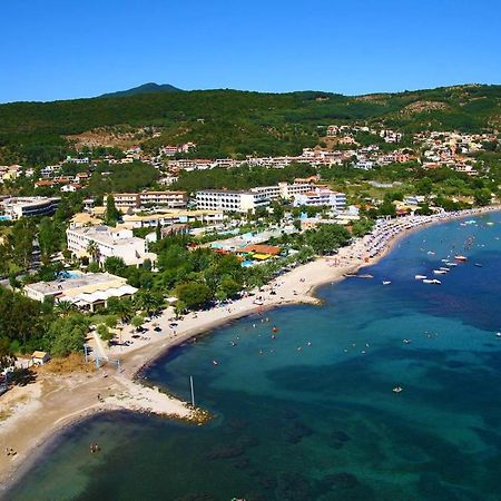 Yiannis Studios Moraitika Exterior photo
